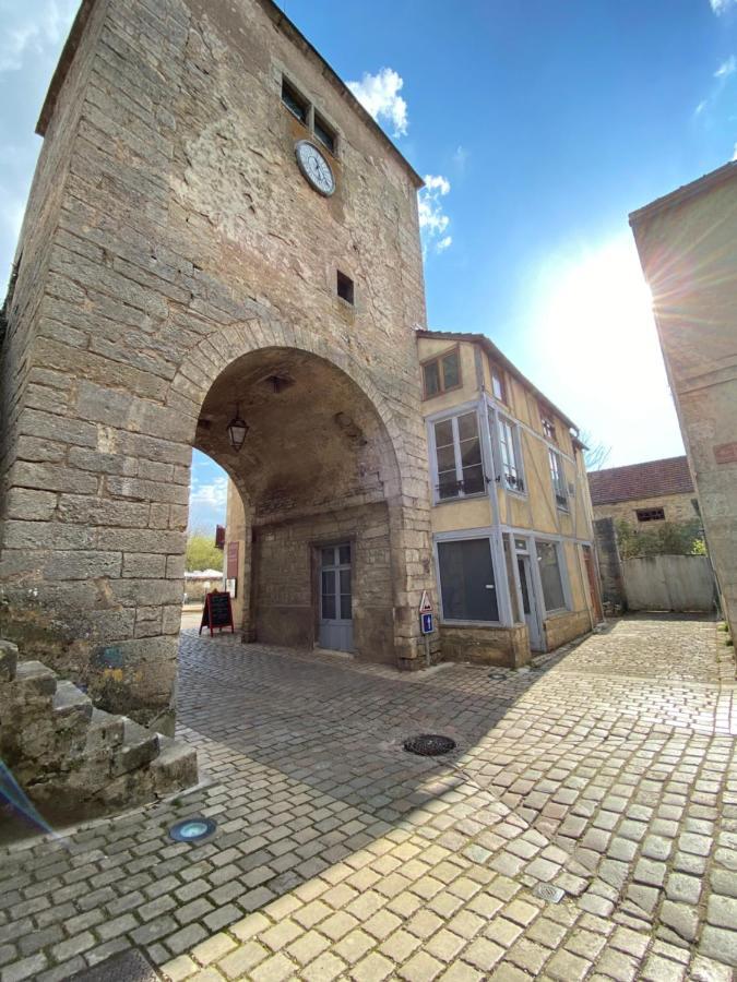 Logement Entier - L'Appart Des Anges 1 Noyers-sur-Serein Esterno foto